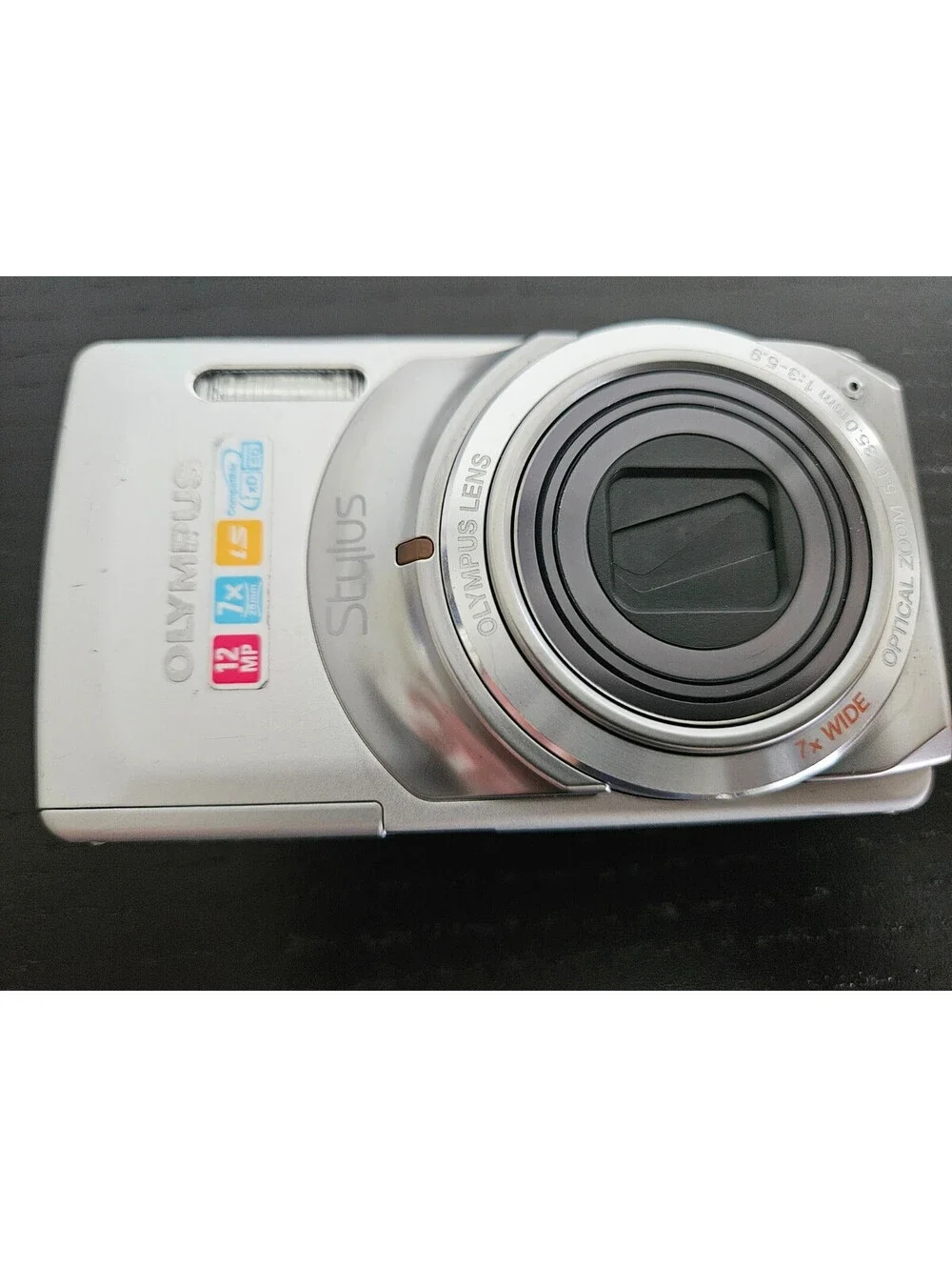 Olympus Stylus 7010 12MP Digital Camera Silver 2GB Memory Card TESTED & WORKS